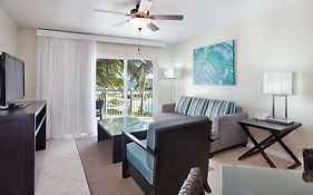 Holiday Inn Resort Grand Cayman By Ihg (Adults Only)